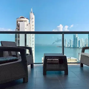 Oceanview Escape Pool, Jacuzzi & Gym In Bocagrande Apartment
